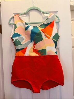 Seea One-Piece Swimsuit in Red and Multicolor Abstract lido